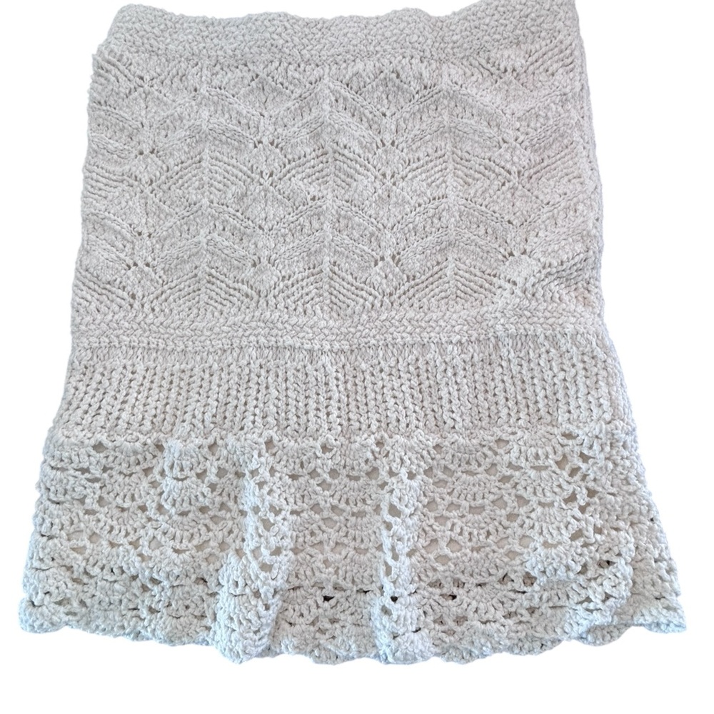 Hollister White Crochet Knit Mini Skirt Size Small Boho - Picture 1 of 4